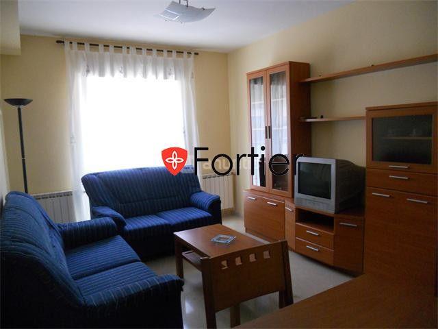 Apartamento en alquiler en Martos, Centro photo 0
