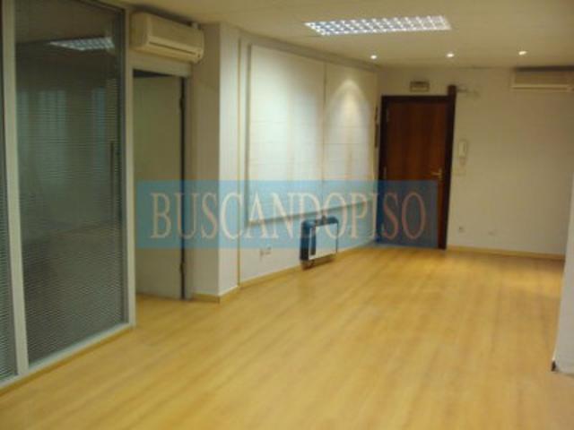 Oficina en alquiler en Logroño, Casco Antiguo photo 0