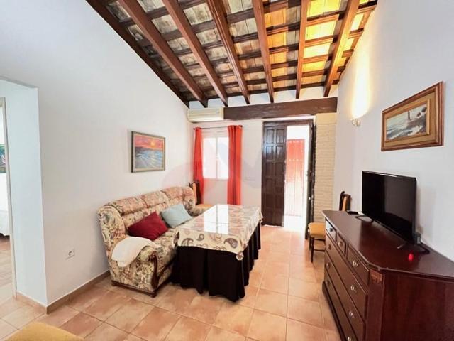 Piso en alquiler en Lebrija photo 0