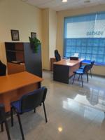 Oficina en alquiler en Roquetas de Mar, Las Salinas photo 0