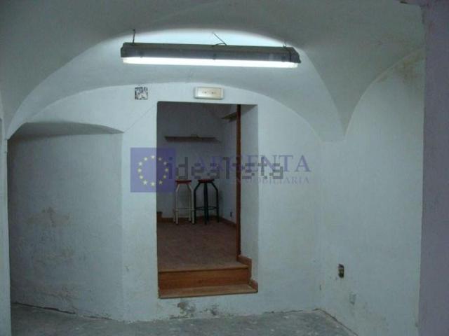 Local comercial en alquiler en Cáceres photo 0