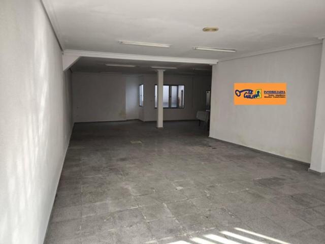 Local comercial en alquiler en Valdepeñas, Virgen de la Cabeza photo 0