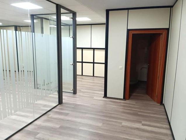 Local comercial en alquiler en Plasencia, Centro photo 0