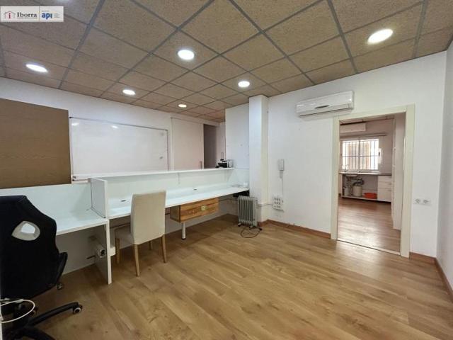 Local comercial en alquiler en Tordera, Centro photo 0