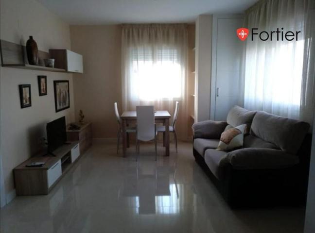 Apartamento en alquiler en Martos, Estacion Autobuses photo 0