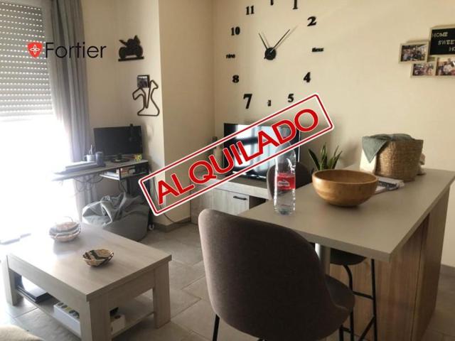 Apartamento en alquiler en Martos, Centro photo 0