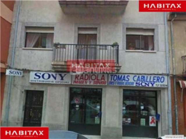 Local comercial en alquiler en Zamora, Tres Cruces photo 0