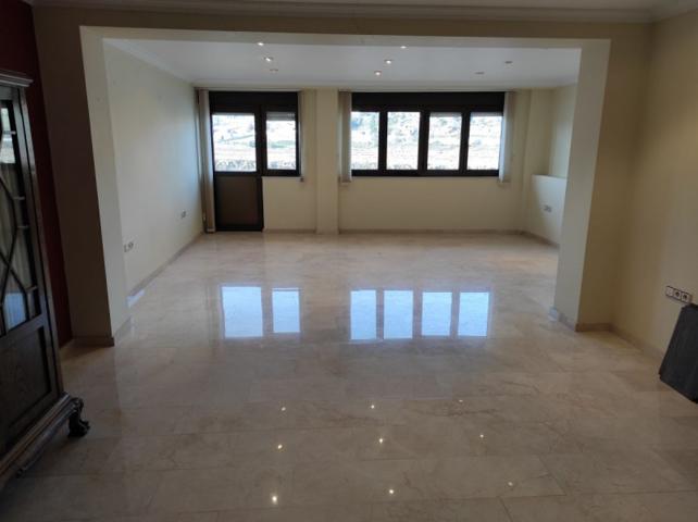 Local comercial en alquiler en Navia, Navia photo 0