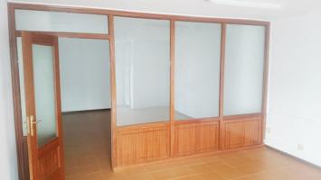 Oficina en alquiler en Vilagarcía de Arousa, Centro photo 0