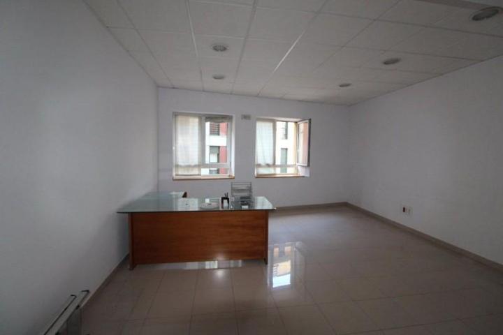 Oficina en alquiler en Oviedo, Casco Historico photo 0