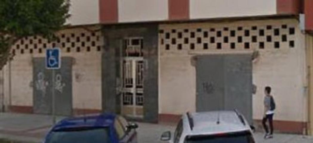 Local comercial en alquiler en Narón, Jubia photo 0