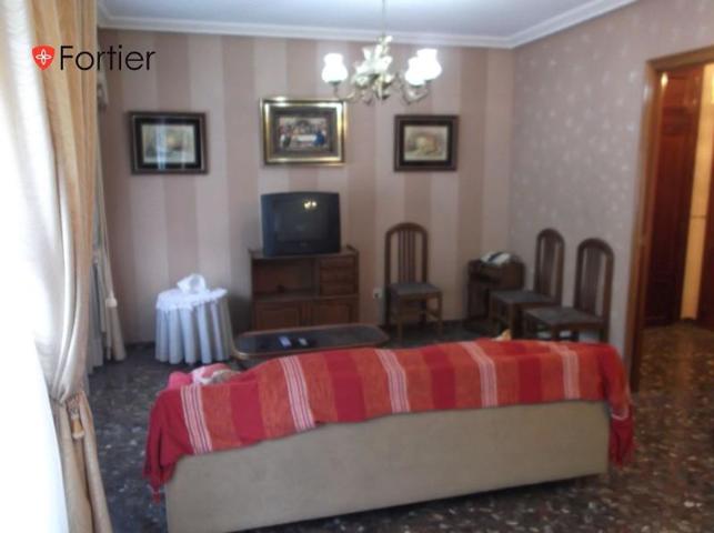 Piso en alquiler en Martos, Parque photo 0