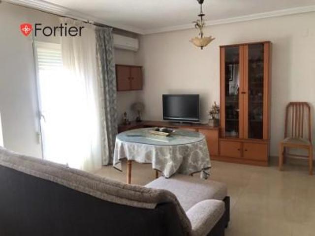 Piso en alquiler en Martos, Estacion Autobuses photo 0