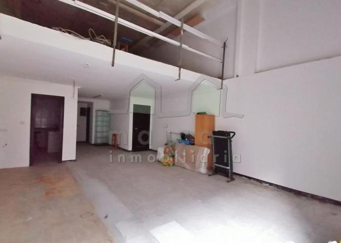 Local comercial en alquiler en Vigo, Avda. Portanet photo 0