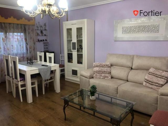 Piso en alquiler en Martos, Estacion Autobuses photo 0