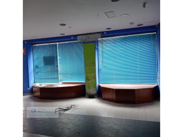 Local comercial en alquiler en Villanueva de la Serena photo 0