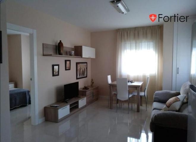 Apartamento en alquiler en Martos, Cruz del Lloro photo 0