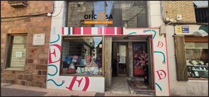 Local comercial en alquiler en Bailén, Bailen photo 0
