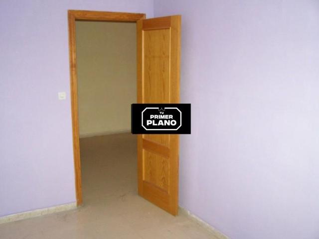 Oficina en alquiler en Albacete, Feria photo 0