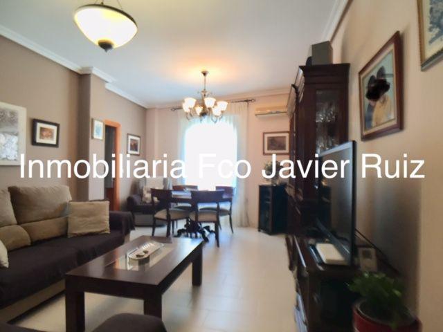 Piso en alquiler en Villafranca de los Barros, Pilar photo 0