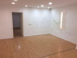 Local comercial en alquiler en Quart de Poblet, Centro Del Pueblo photo 0