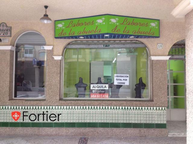 Local comercial en alquiler en Martos, Centro photo 0