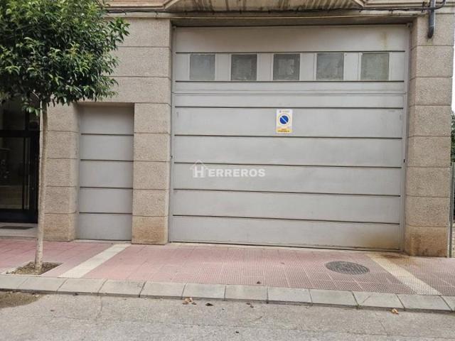 Local comercial en alquiler en Alberite, Alberite photo 0