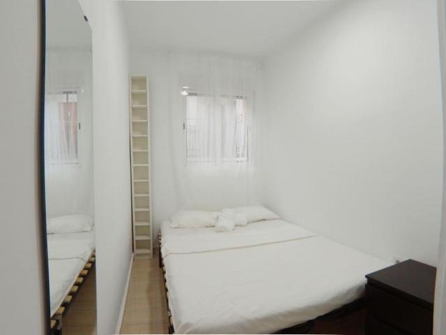 Piso en alquiler en Madrid, Latina - Puerta del Angel photo 0