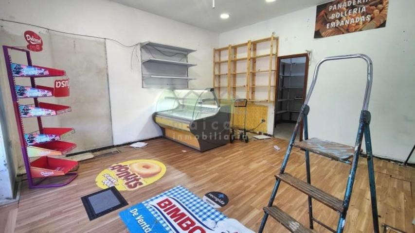 Local comercial en alquiler en Vigo, Avda.Castelao photo 0