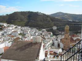 Casa en alquiler en Cómpeta, Competa photo 0