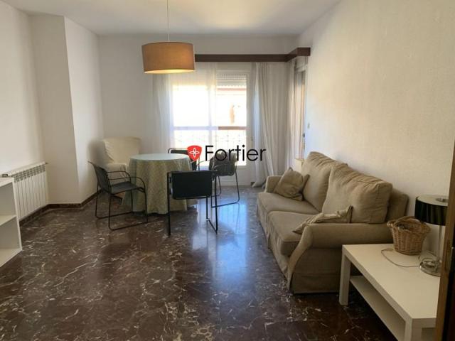 Piso en alquiler en Martos, Centro photo 0