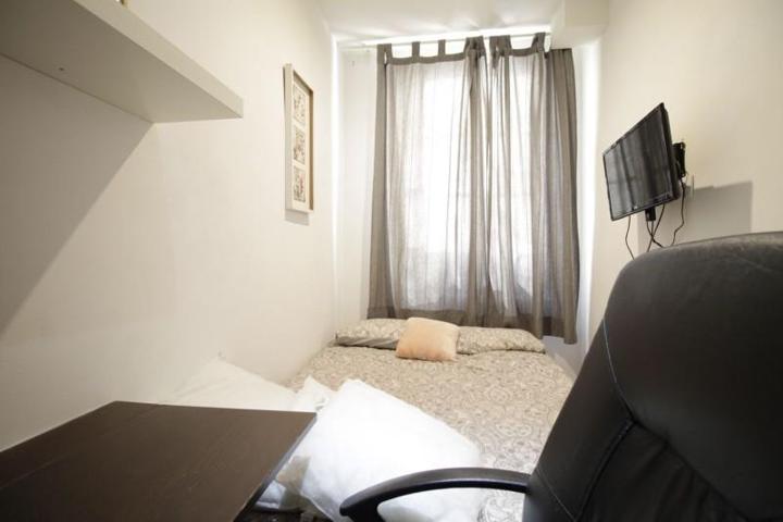 Piso en alquiler en Madrid, Centro - Sol photo 0