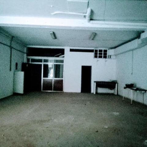 Local comercial en alquiler en Oviedo, Teatinos photo 0