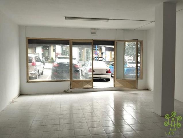 Local comercial en alquiler en Culleredo, Fonteculler photo 0