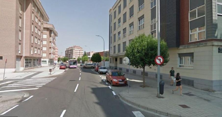 Local comercial en alquiler en Palencia, Carrechiquilla photo 0