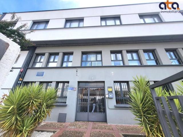 Oficina en alquiler en Valladolid, Poligono Argales photo 0