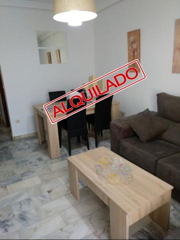 Piso en alquiler en Alcalá de Guadaira, Zona Silos photo 0