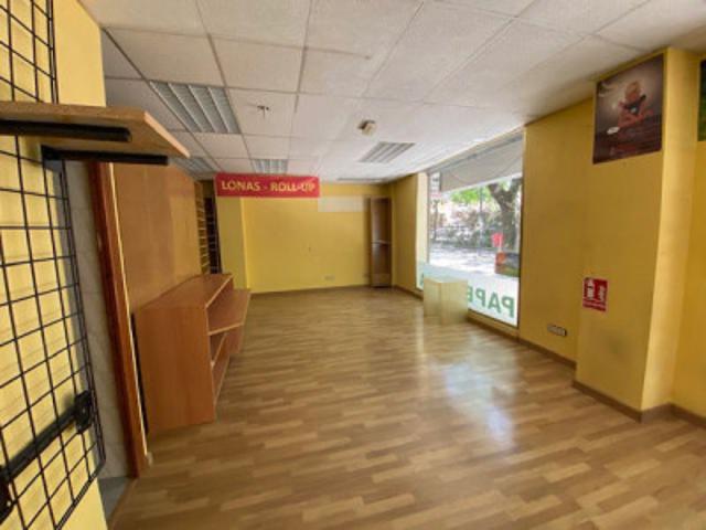 Local comercial en alquiler en Granada, CENTRO - Caleta photo 0