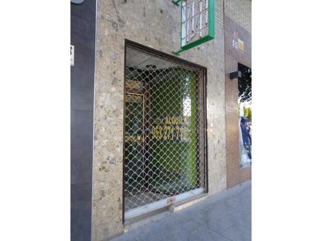 Local comercial en alquiler en Jaén photo 0
