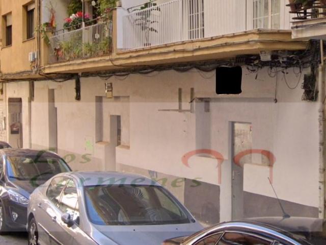 Local comercial en alquiler en Granada, Fígares photo 0