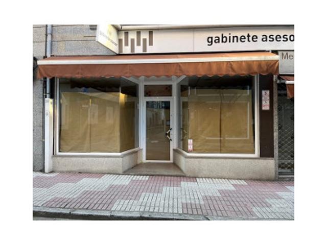 Local comercial en alquiler en Sarria photo 0