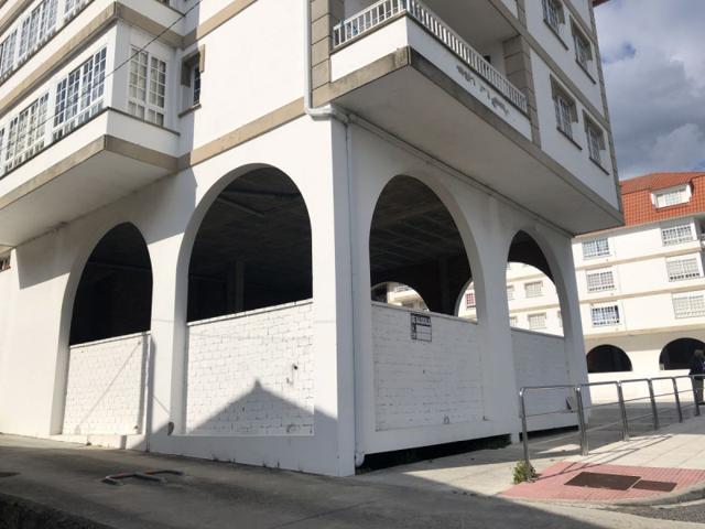 Local comercial en alquiler en Poio, Combarro photo 0