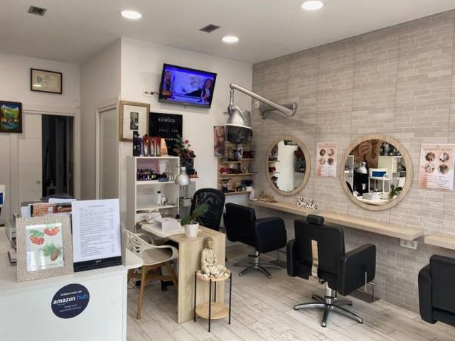 Local comercial en alquiler en Oviedo, La Corredoria photo 0