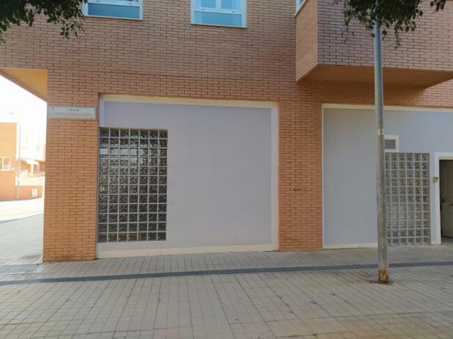 Local comercial en alquiler en Almería, La Canada de San Urbano photo 0