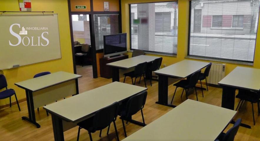 Local comercial en alquiler en Oviedo, Santo Domingo photo 0