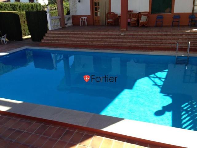 Apartamento en alquiler en Martos, Martos photo 0