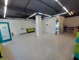 Local comercial en alquiler en Zalla, Zalla photo 0