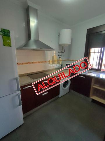 Piso en alquiler en Alcalá de Guadaira, Avda. Antonio Mairena photo 0