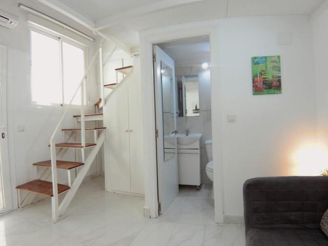 Piso en alquiler en Madrid, Usera - Almendrales photo 0