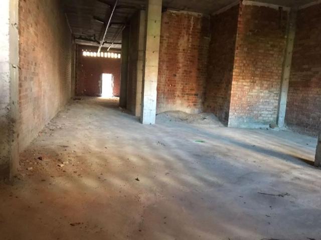 Local comercial en alquiler en Jaén, Jaen photo 0